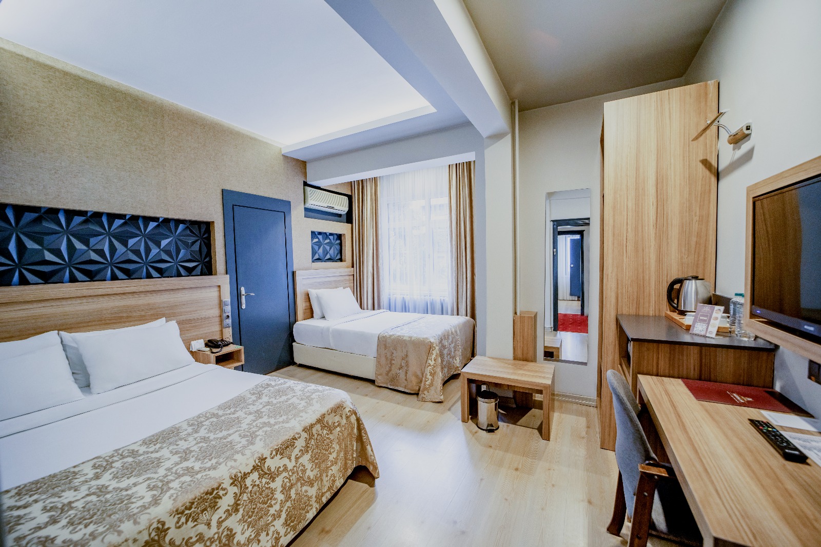 Triple Room 2